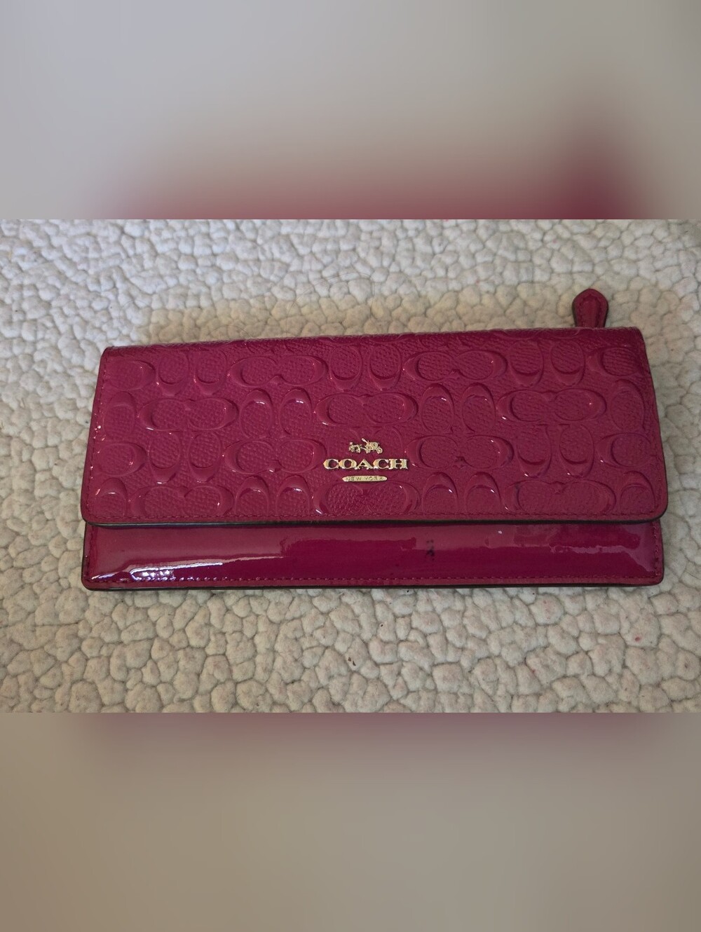 Coach Patent Signature Embossed Card Holder in Hot Pink
